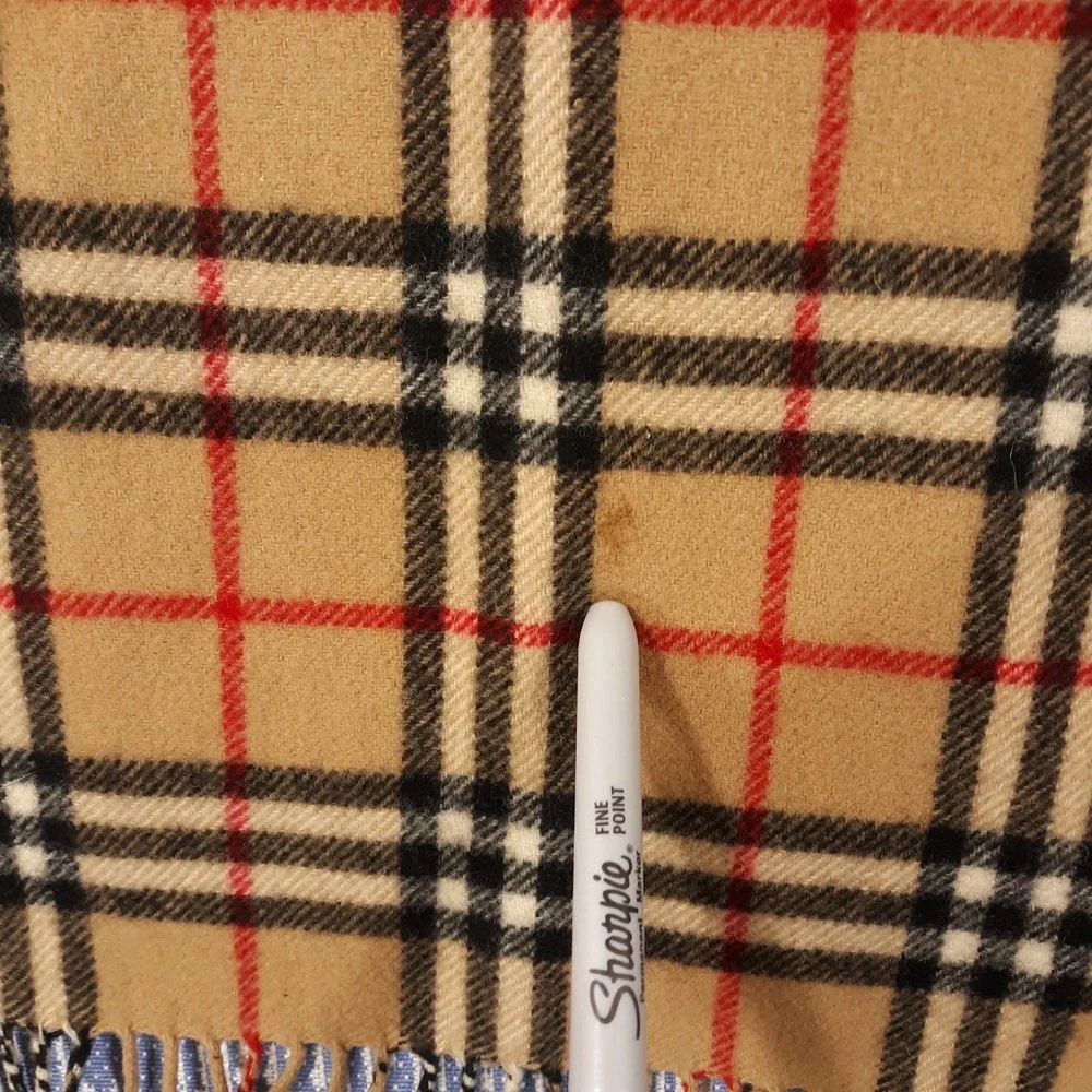 Burberry London Vintage Scarf Nova Check Lambswool Made England Fringe 58 x 11